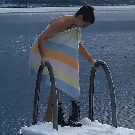 Haus Luca Seeblick Guest house 4*