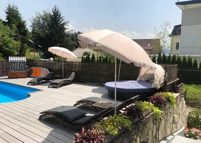 Haus Luca Seeblick Guest house