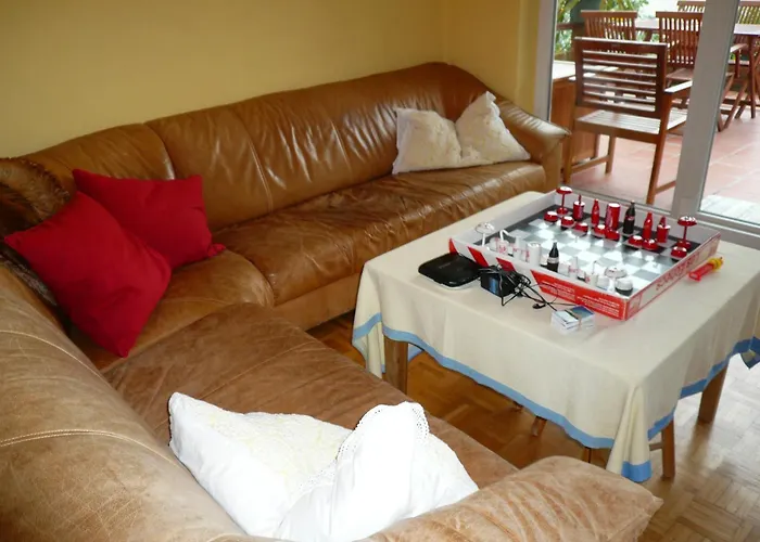 Haus Luca Seeblick 4* Portschach am Woerthersee