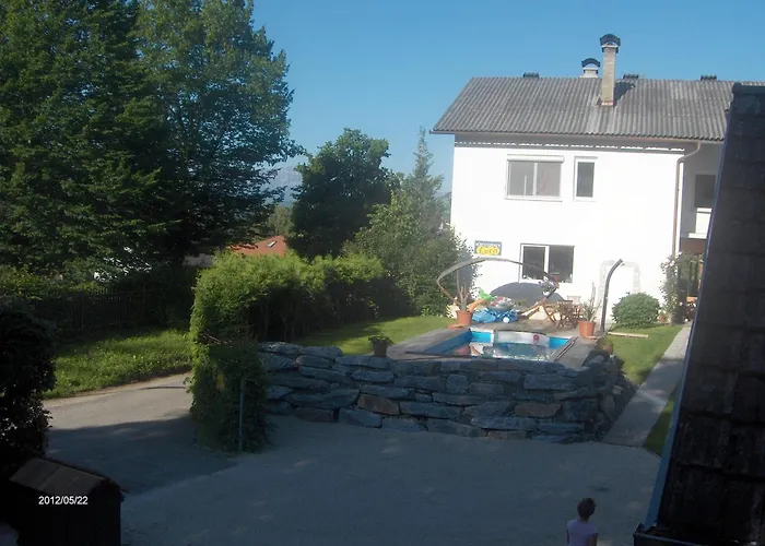 Guest house Haus Luca Seeblick Portschach am Woerthersee