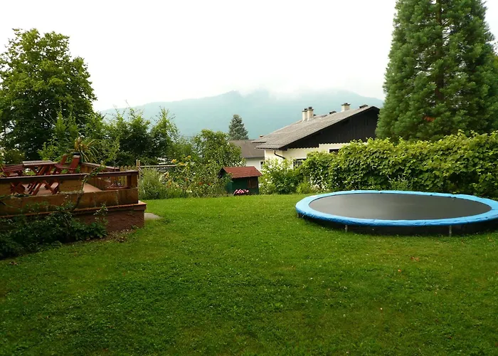 Haus Luca Seeblick Guest house